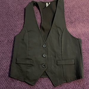 Women's Dressy Casual
Versatile Racerback Vest
Tuxedo Suit Waistcoat